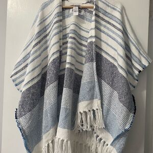 Aerie blue knit poncho